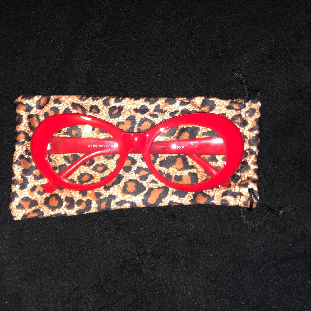 Red fashion frames - Picture 2 of 2